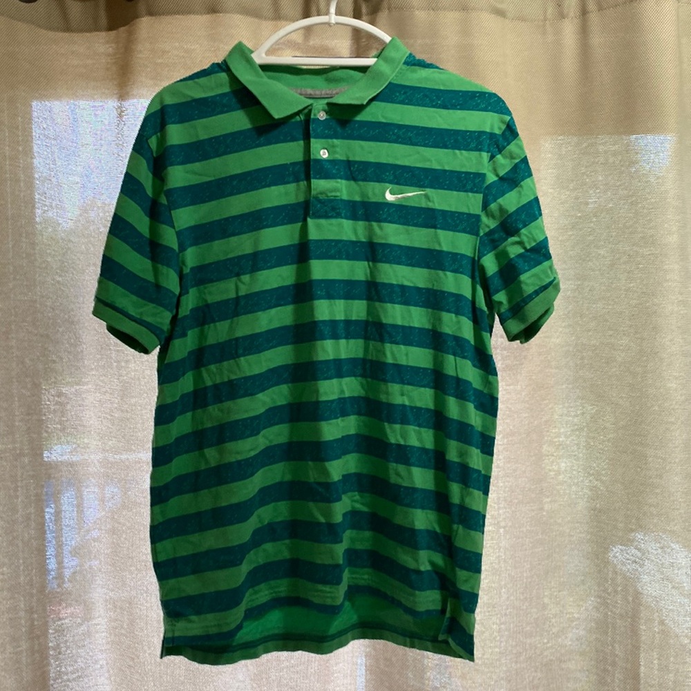 Mens L Nike Polo